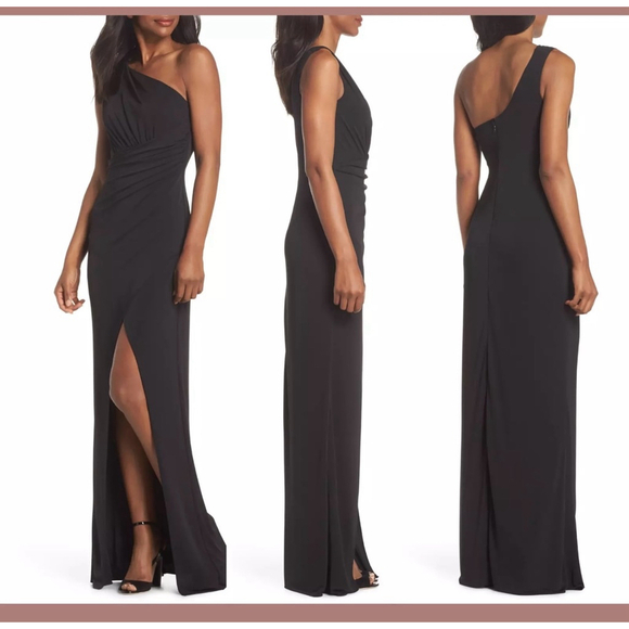 Maria Blanca Nero Dresses & Skirts - $346 Maria Bianca Nero Black Kerri One-Shoulder Gown black size 8